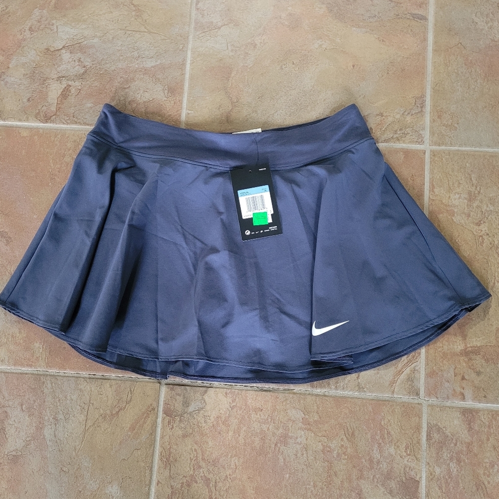 Nike tennis skirt- navy. NWT